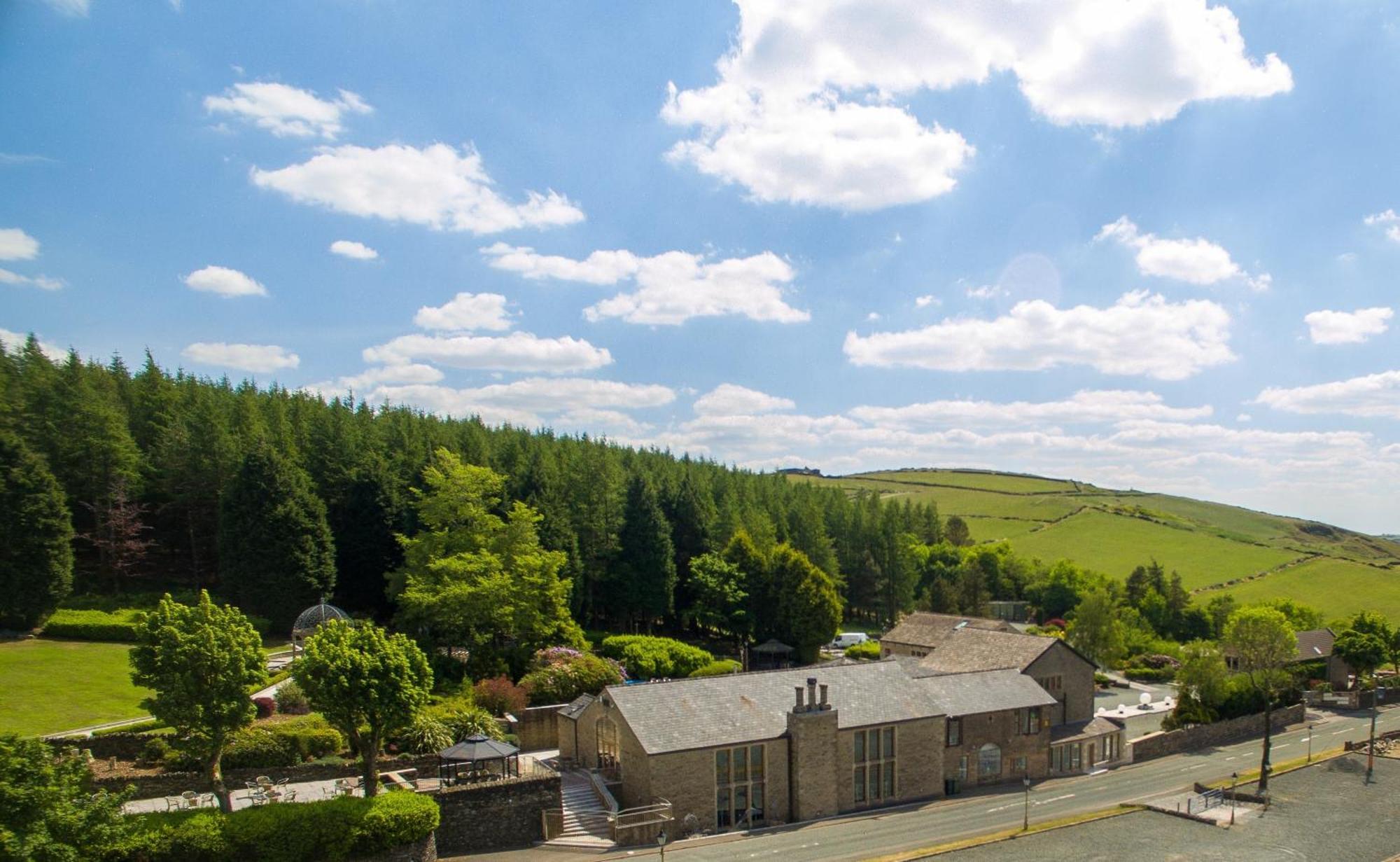 The Saddleworth Hotel Diggle Exterior foto